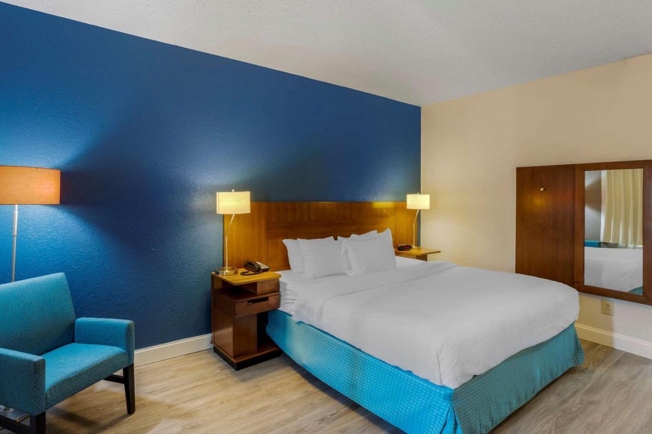 Comfort Inn&Suites Mt Laurel - Philadelphia Mount Laurel Extérieur photo