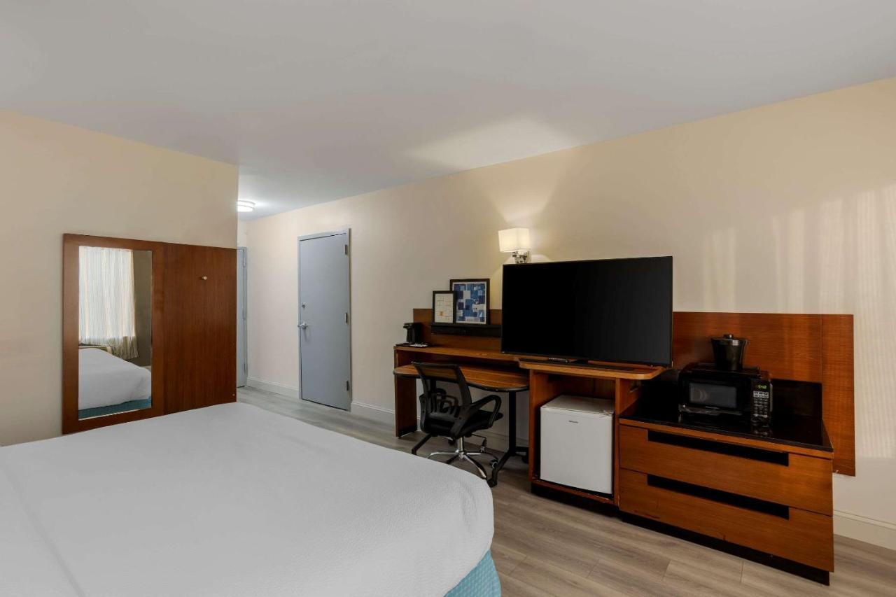 Comfort Inn&Suites Mt Laurel - Philadelphia Mount Laurel Extérieur photo