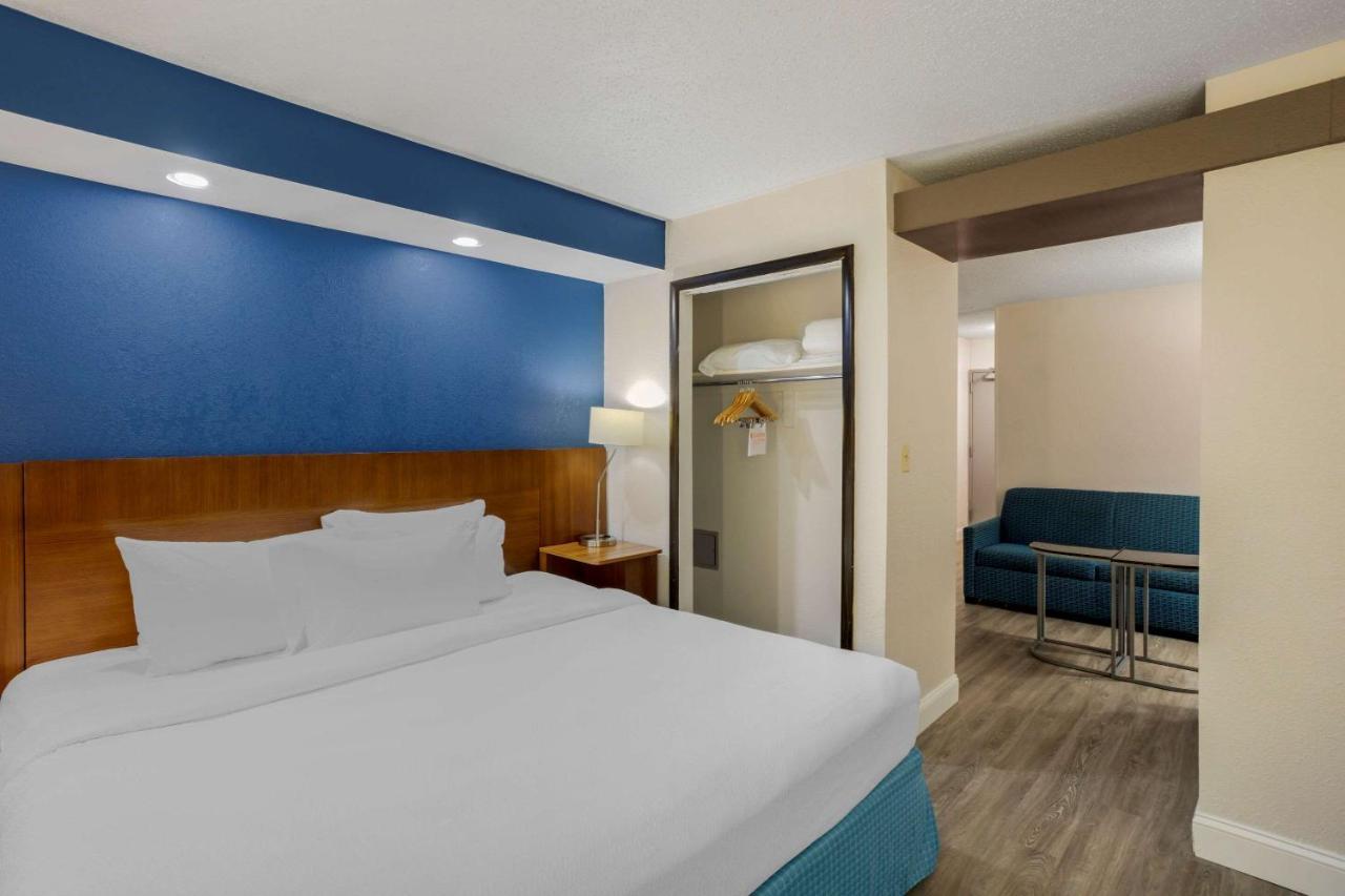 Comfort Inn&Suites Mt Laurel - Philadelphia Mount Laurel Extérieur photo