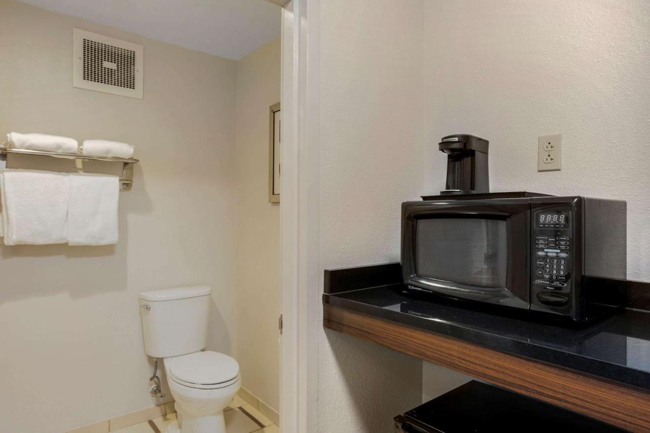 Comfort Inn&Suites Mt Laurel - Philadelphia Mount Laurel Extérieur photo